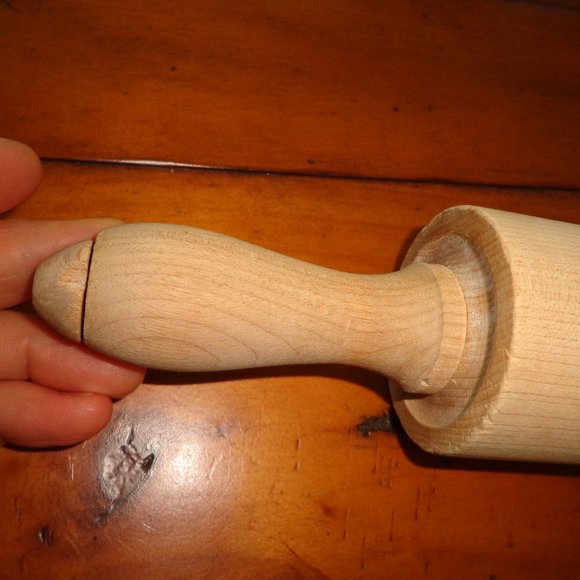 Vintage Wood Rolling Pin - Picture 6 of 8